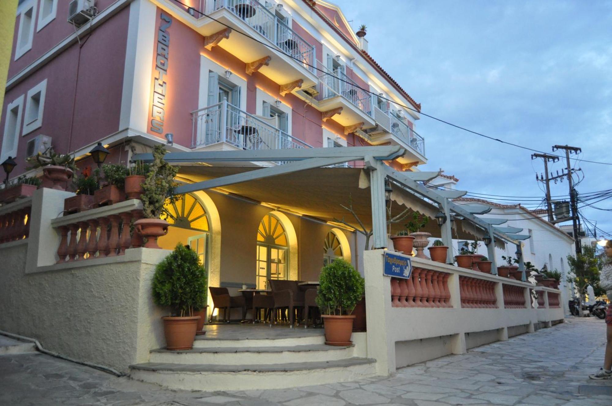 7 Brothers Hotel Poros Town Exterior photo