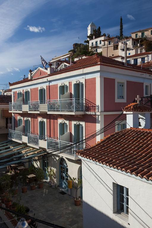 7 Brothers Hotel Poros Town Exterior photo